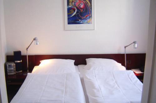 Hotel & Restaurant Raisch Steinwenden Зручності фото